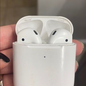 Air pods